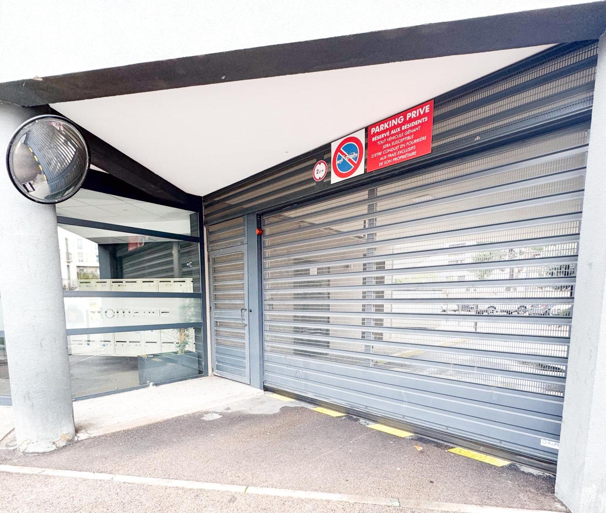 Bel Appartement Climatise & Parking Perpignan Exterior foto
